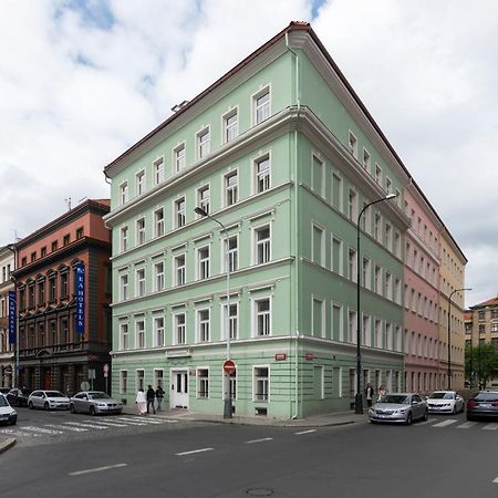 Central Haven Apartments Prague Ngoại thất bức ảnh